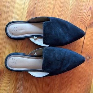 Black Women's Slip-On Shoes